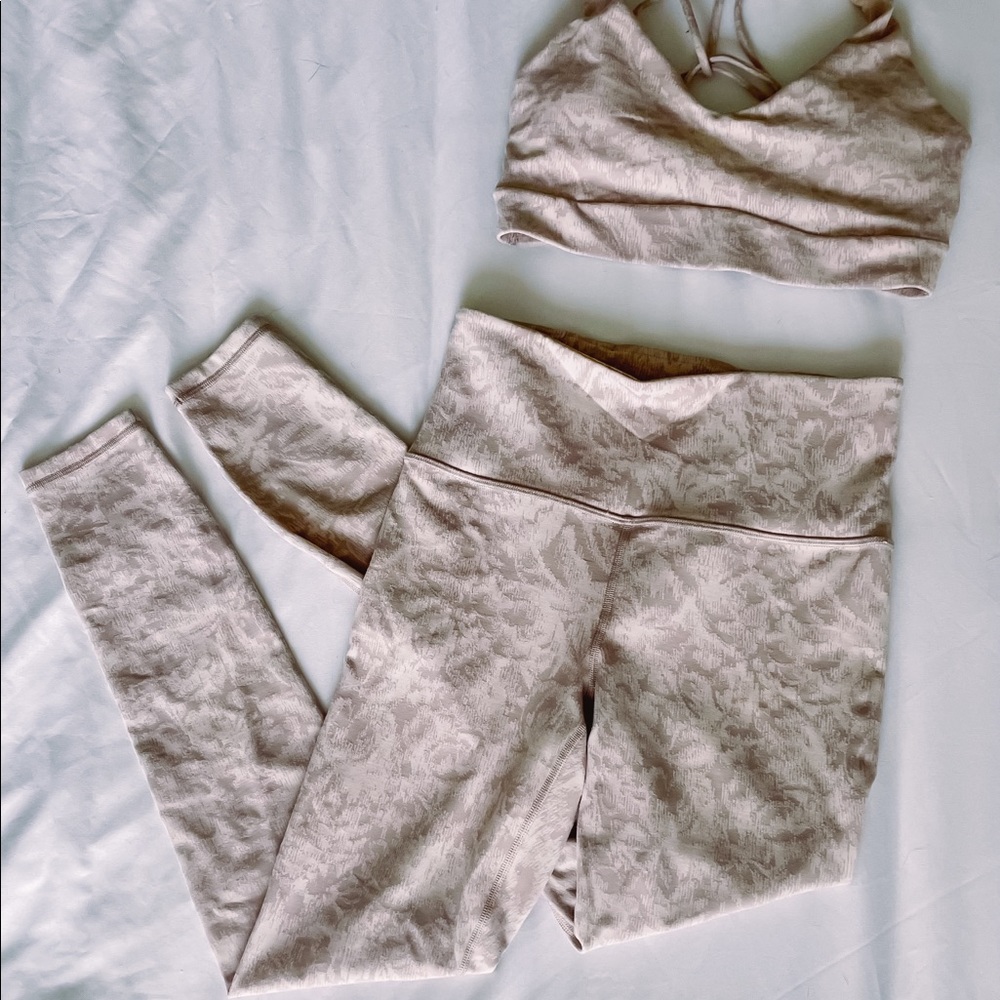 Athleta Elation textured workout set.